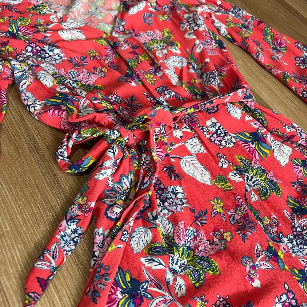 Floral Romper Size Small - Picture 4 of 6